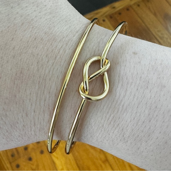 Gold metal bangle cuffs - Picture 3 of 4